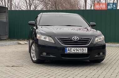 Седан Toyota Camry 2008 в Днепре