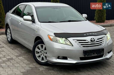 Седан Toyota Camry 2008 в Одессе