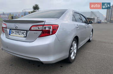 Седан Toyota Camry 2014 в Одессе