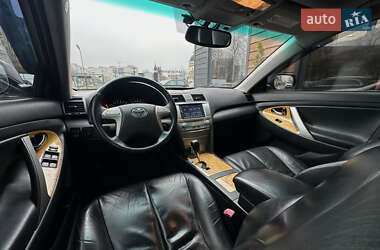Седан Toyota Camry 2006 в 