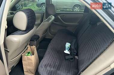 Седан Toyota Camry 1998 в Одессе