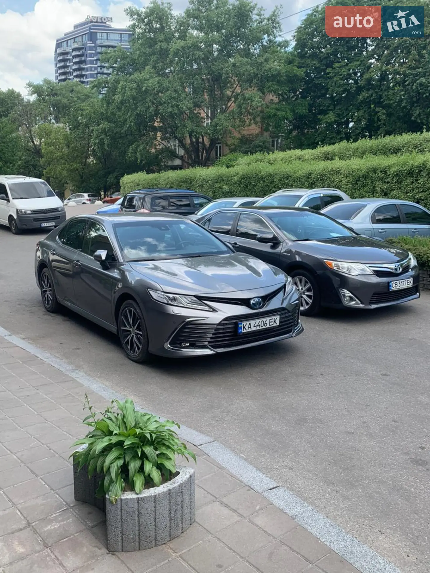 2014 Toyota Camry - мініатюра 3