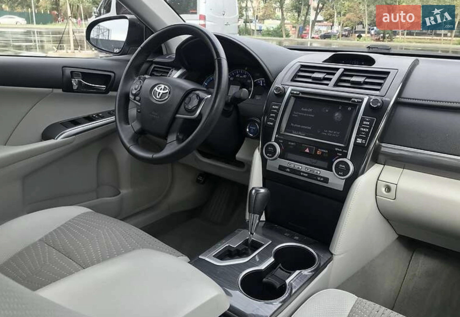 2014 Toyota Camry - мініатюра 13