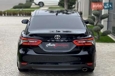 Седан Toyota Camry 2021 в Одессе