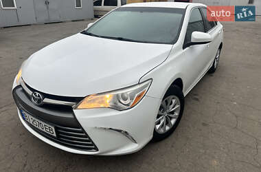 Седан Toyota Camry 2016 в Броварах