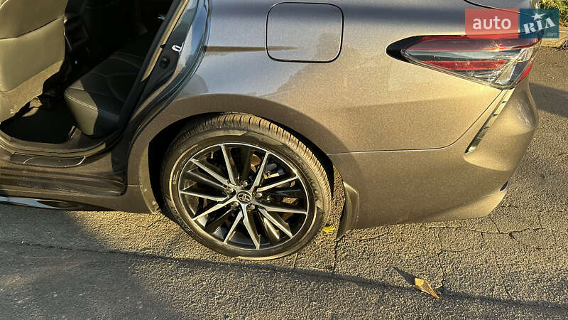 Седан Toyota Camry 2021 в Одесі