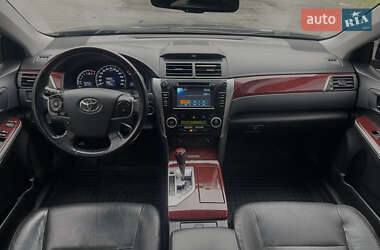 Седан Toyota Camry 2012 в Києві