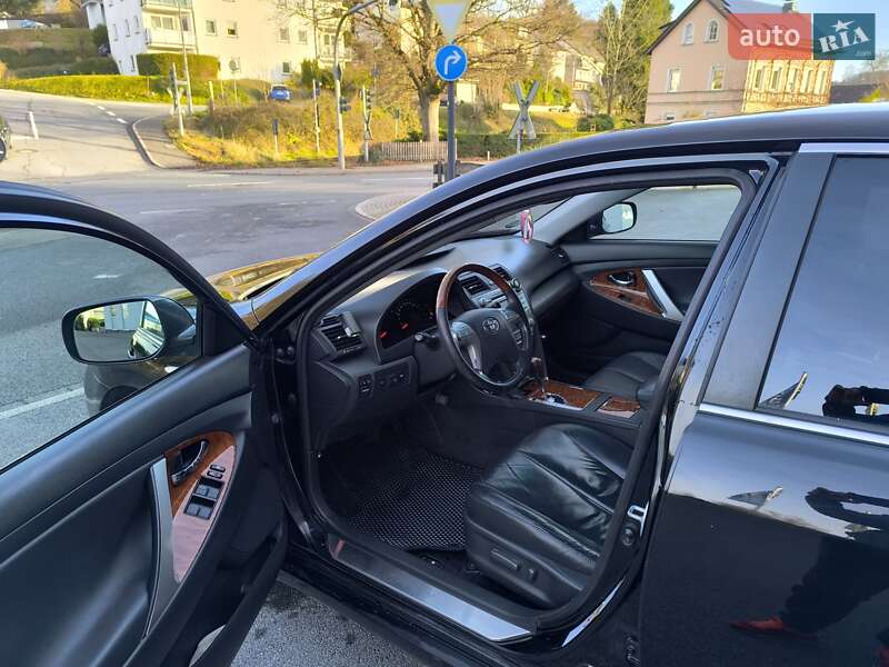 Седан Toyota Camry 2007 в Житомирі