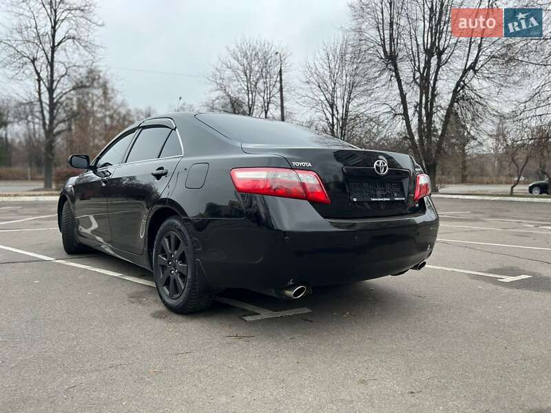 Седан Toyota Camry 2008 в Черкасах