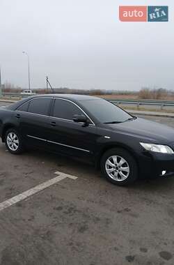 Седан Toyota Camry 2007 в Хороле