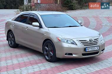 Седан Toyota Camry 2007 в Запорожье