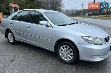 Седан Toyota Camry 2005 в Монастирищеві