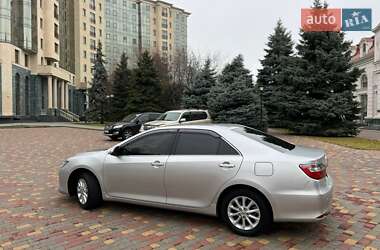 Седан Toyota Camry 2015 в Одессе