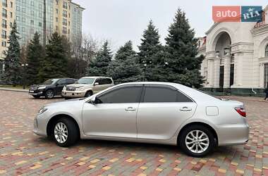 Седан Toyota Camry 2015 в Одессе