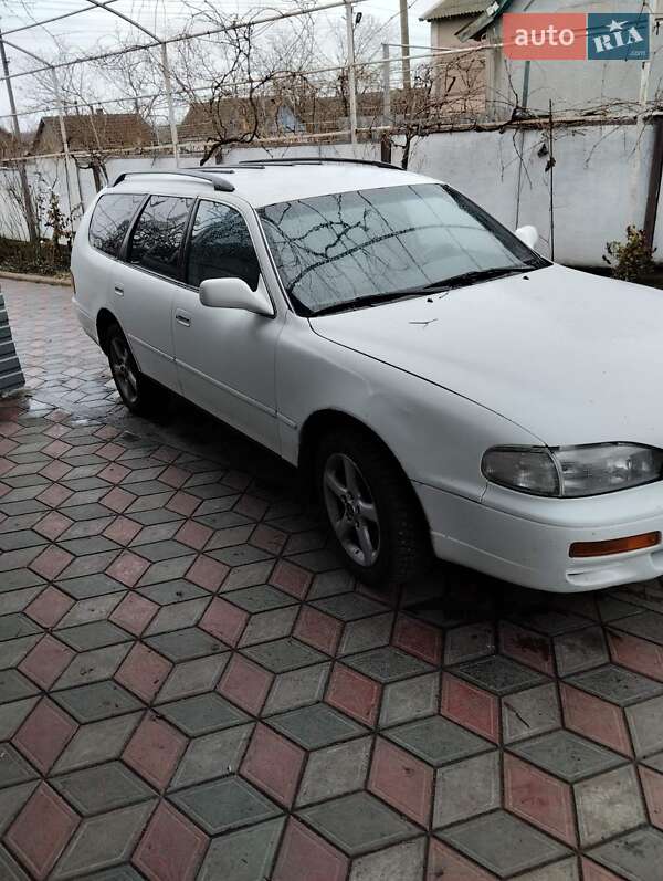 Універсал Toyota Camry 1994 в Білгороді-Дністровському фото 4 Універсал Toyota Camry 1994 в Білгороді-Дністровському