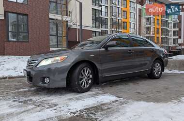 Седан Toyota Camry 2008 в Києві