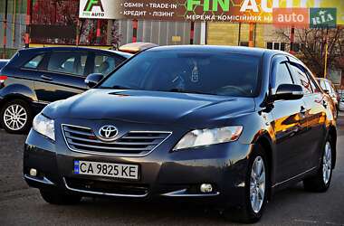 Седан Toyota Camry 2008 в Черкасах