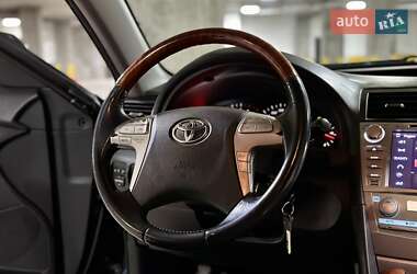 Седан Toyota Camry 2008 в Тернополі