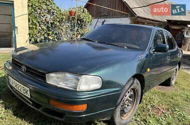 Седан Toyota Camry 1991 в 