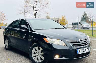 Седан Toyota Camry 2008 в Павлограде