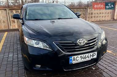 Седан Toyota Camry 2007 в Луцьку