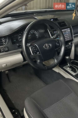 Седан Toyota Camry 2011 в Кропивницком