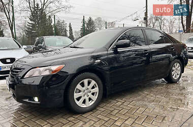 Седан Toyota Camry 2007 в Сумах