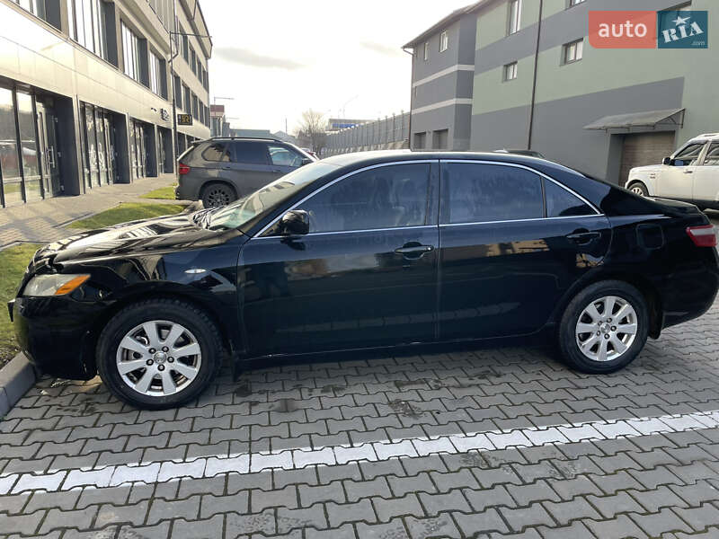 Седан Toyota Camry 2007 в Ивано-Франковске