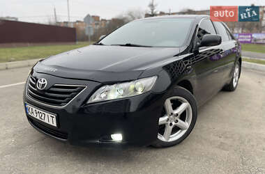 Седан Toyota Camry 2007 в Умані