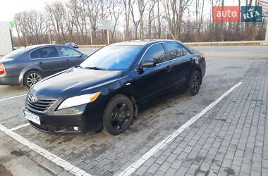 Седан Toyota Camry 2008 в Виннице