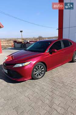 Седан Toyota Camry 2018 в Любашівці