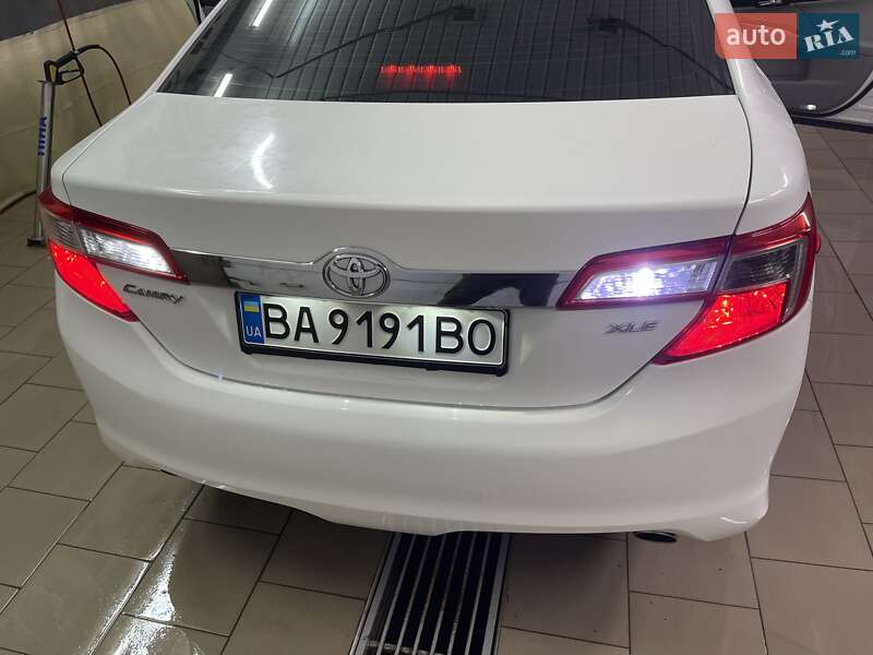 Седан Toyota Camry 2012 в Благовіщенську