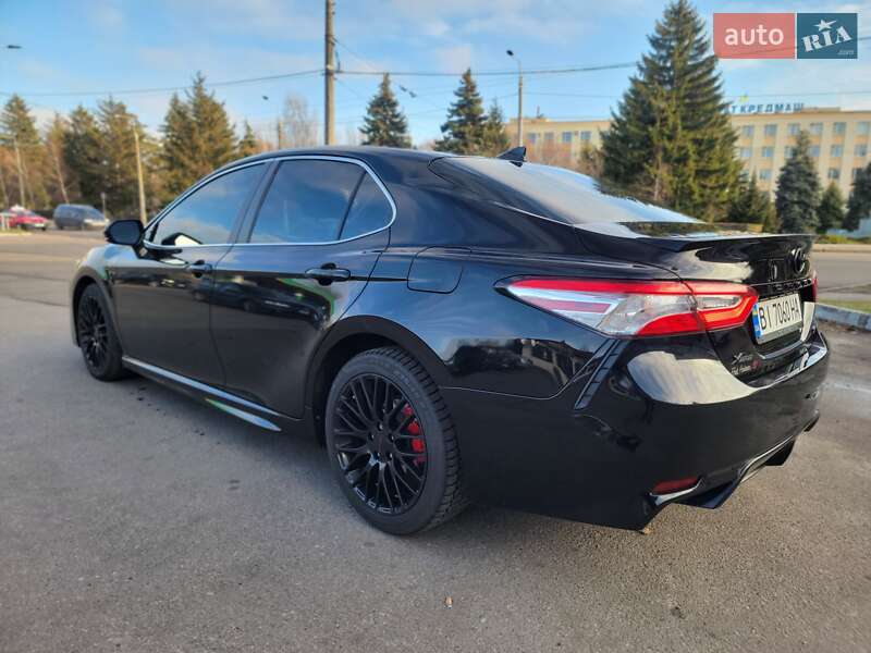 Седан Toyota Camry 2020 в Кременчуці