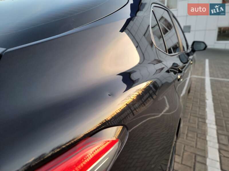 Седан Toyota Camry 2020 в Кременчуці