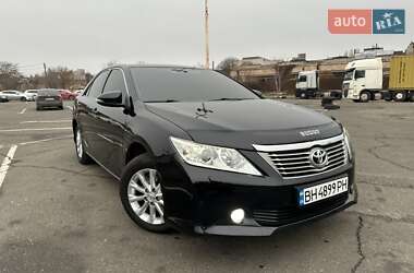 Седан Toyota Camry 2012 в Одесі