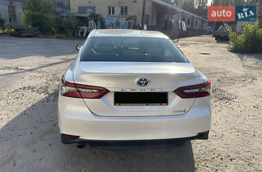 Седан Toyota Camry 2021 в Києві