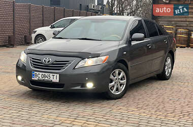 Седан Toyota Camry 2007 в Львові