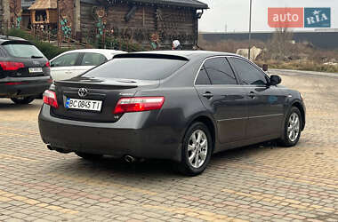 Седан Toyota Camry 2007 в Львові