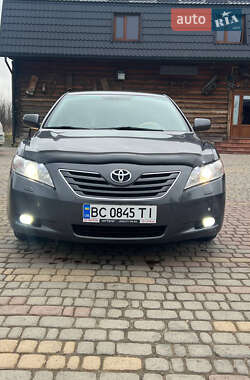 Седан Toyota Camry 2007 в Львові