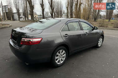 Седан Toyota Camry 2009 в Житомире