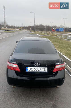 Седан Toyota Camry 2007 в Львове