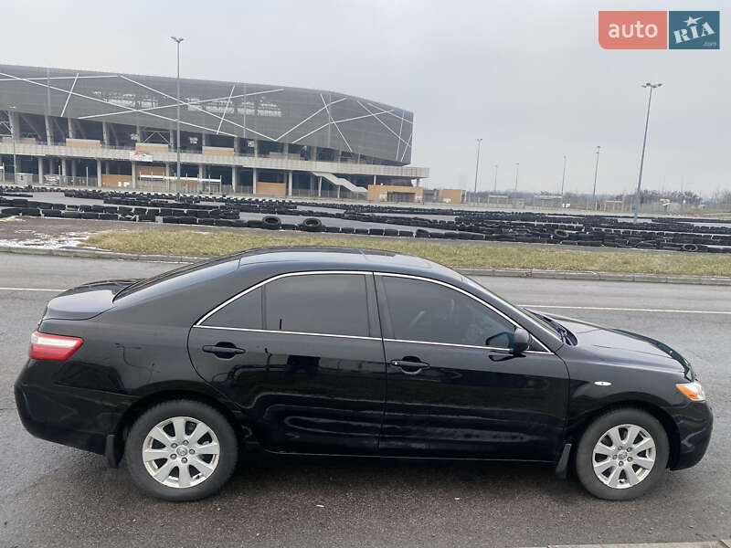 Седан Toyota Camry 2007 в Львове