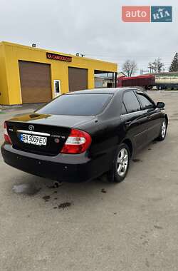 Седан Toyota Camry 2004 в Бобринце