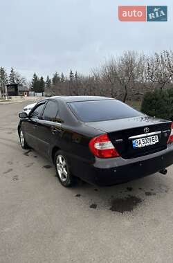 Седан Toyota Camry 2004 в Бобринце