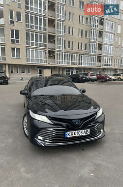 Седан Toyota Camry 2020 в Харкові