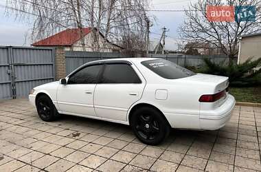 Седан Toyota Camry 1999 в Одесі