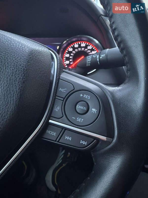 Седан Toyota Camry 2018 в Звягеле фото 20 Седан Toyota Camry 2018 в Звягеле