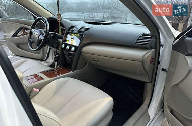 Седан Toyota Camry 2006 в Виннице