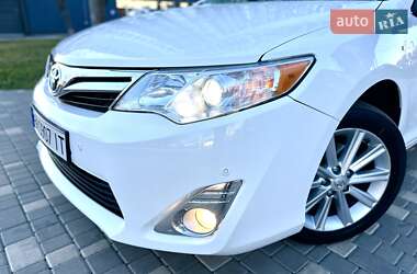 Седан Toyota Camry 2013 в Одесі