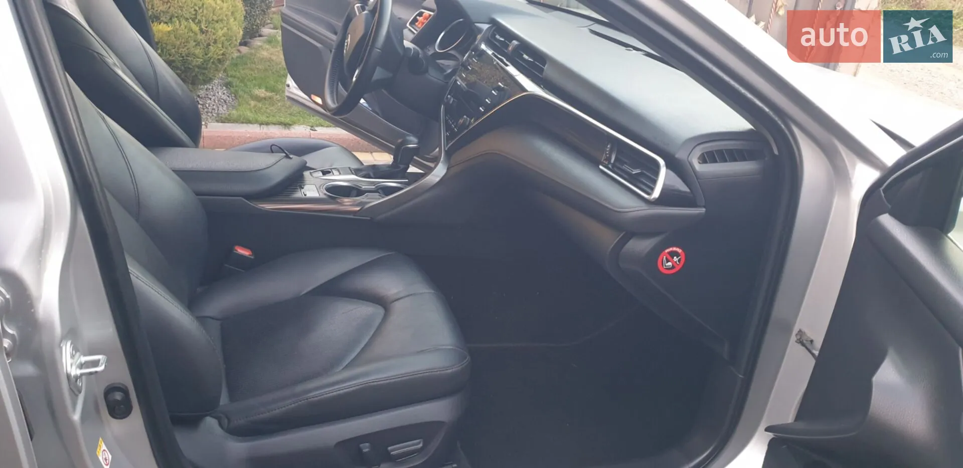 2018 Toyota Camry - мініатюра 10